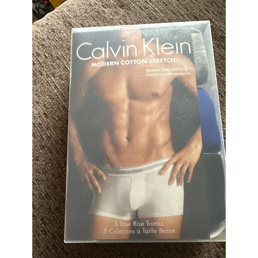 Calvin Klein Mens 3 Pack Modern Cotton Stretch Low Rise Trunks NB1085 S Multi